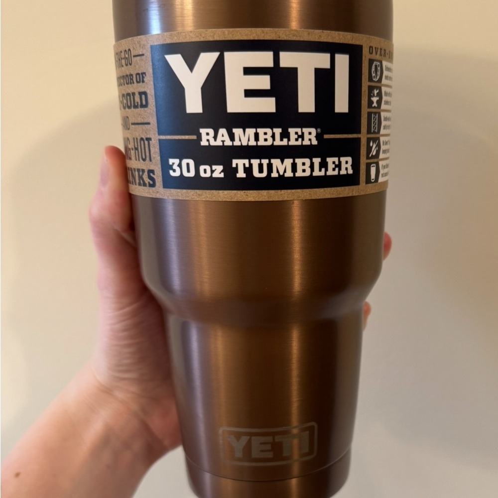 NWT YETI Rambler 30 oz Tumbler - copper
